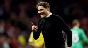 {{ otherArticle[0].article.title }}