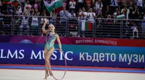 Малката - ГОЛЯМА гордост на България: Стилияна Николова мачка всичко в София!