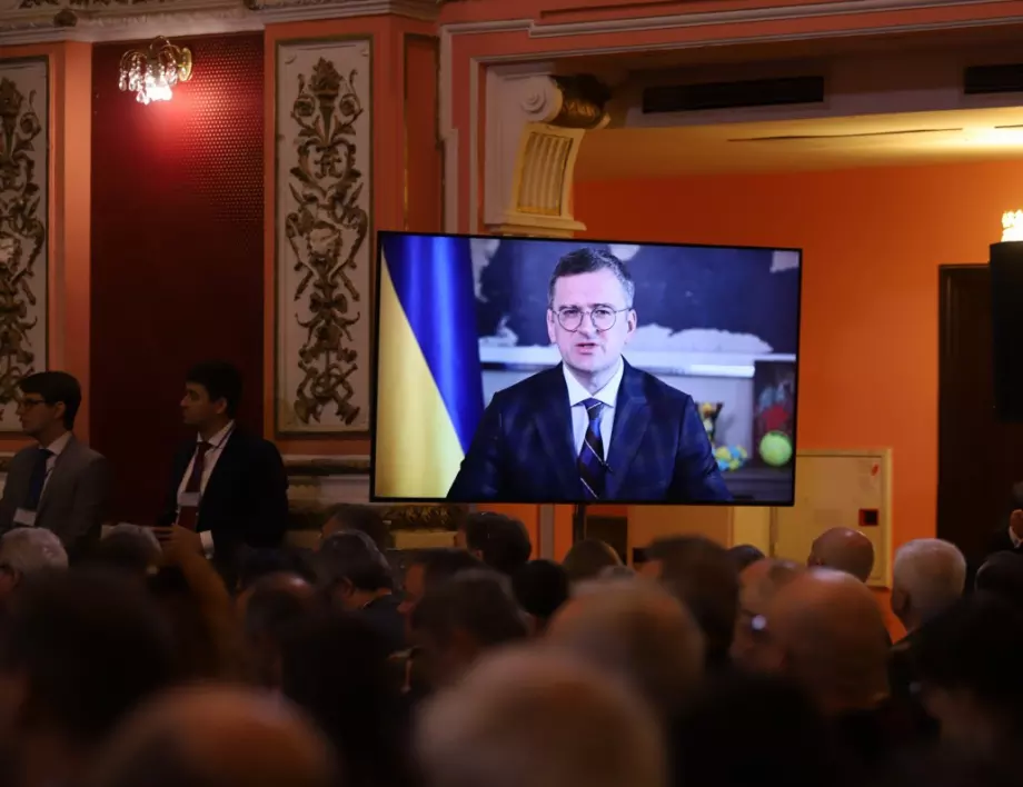 "Ключово за България и Украйна": Кулеба призова за затягане на сигурността в Черно море (СНИМКИ)
