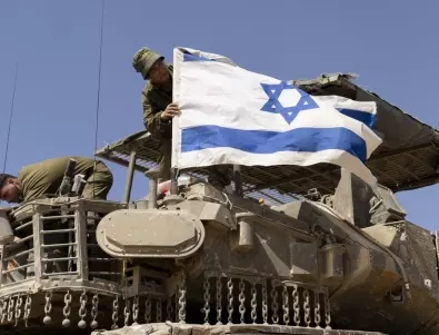 Израел с атака срещу военна структура на 