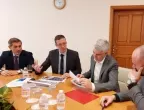 Енергийният министър обсъди с ОМВ добива на нефт и газ в Черно море
