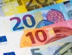 Курсът на еврото смени посоката спрямо долара