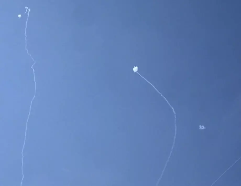 Ракети и дронове засипаха Русия, взривове в Украйна след руска атака