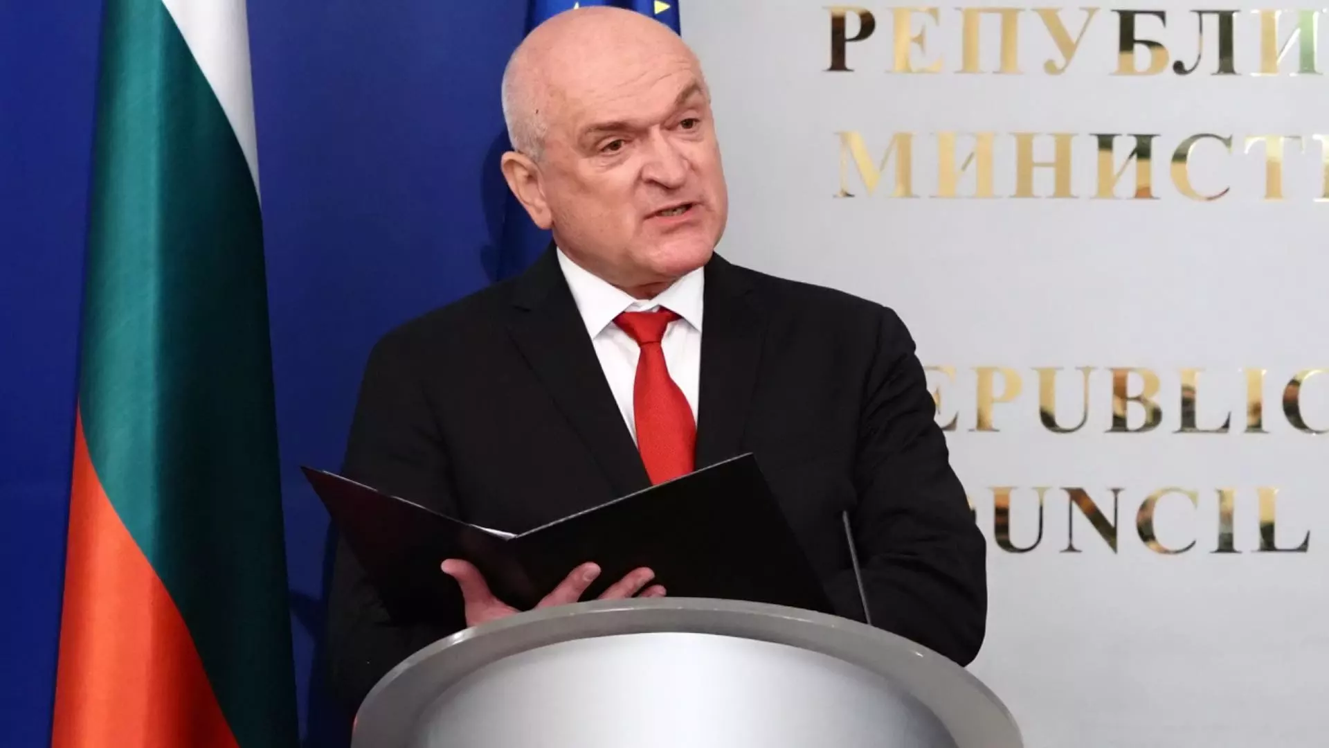 "Съвсем искрено говоря": Главчев бил забравил, че Даниел Митов е зам.-председател на ГЕРБ
