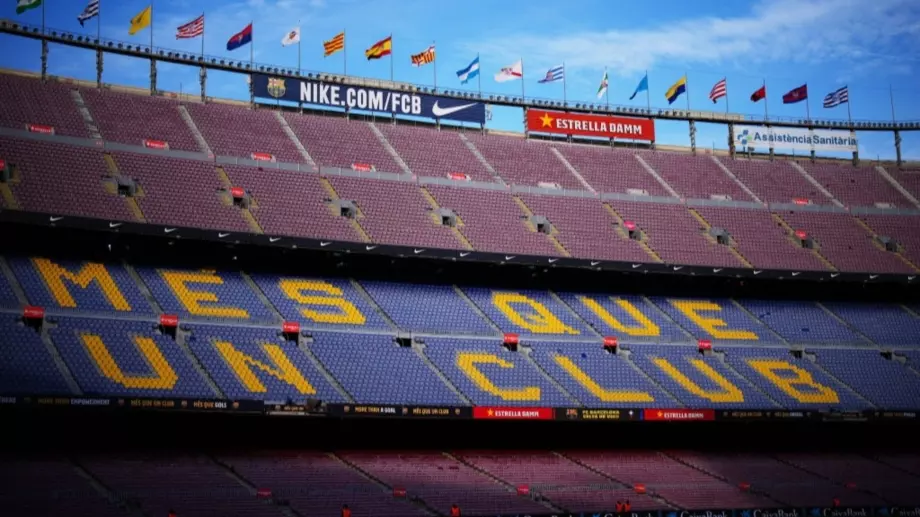 "Камп Ноу" няма да е готов за 125-ата годишнина на Барселона