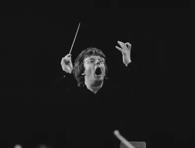 Почина един от най-известните британски диригенти
