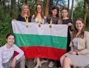 Три наши ученички с медали от Европейската олимпиада по математика
