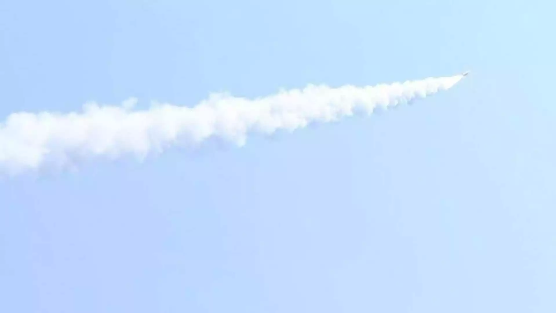 Пхенян за пореден път изстреля балистична ракета край бреговете на Южна Корея