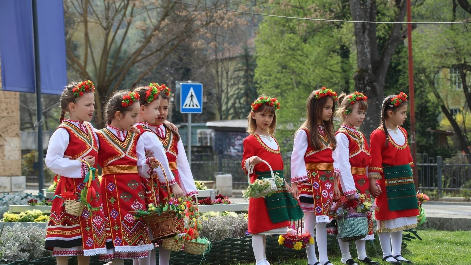 Пролетен концерт и базар в Тетевен по случай Лазаровден и Цветница