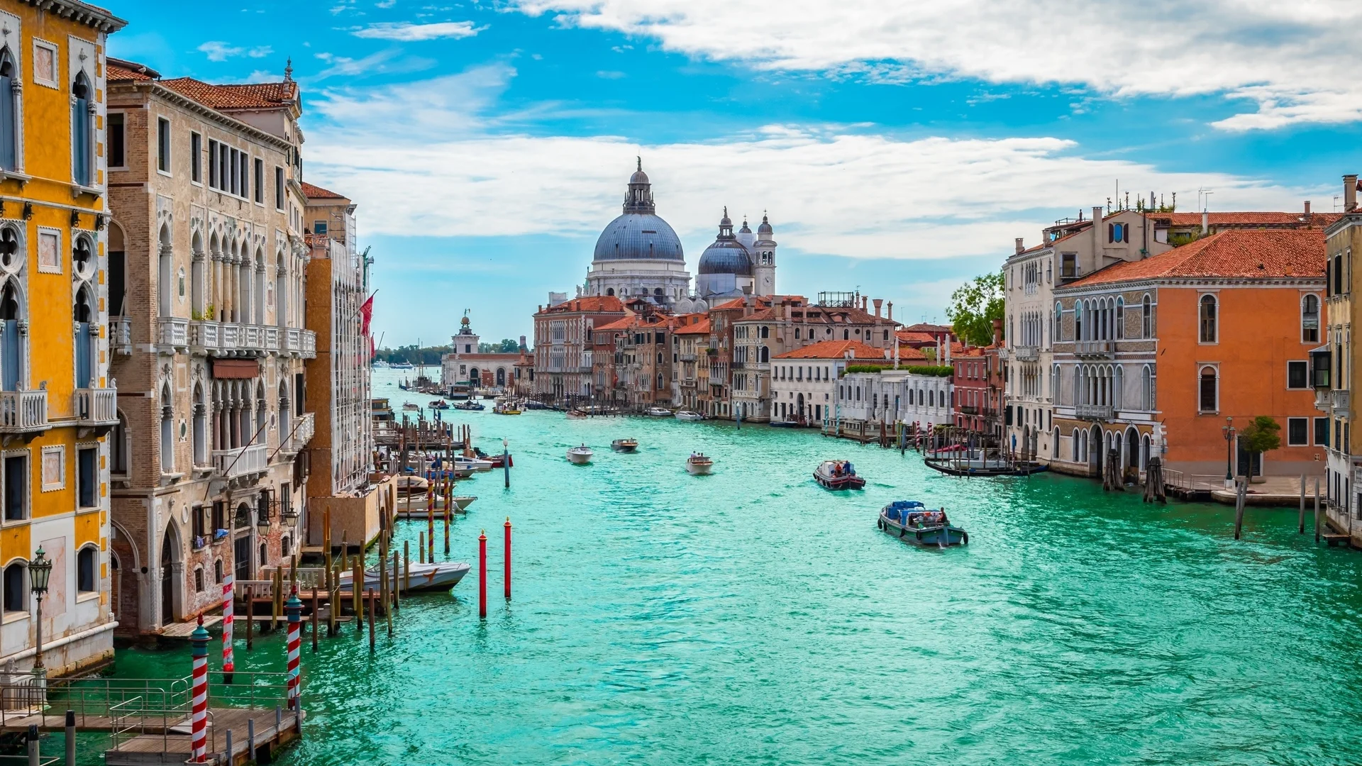 Протести във Венеция след въвеждането на входната такса за еднодневни посетители
