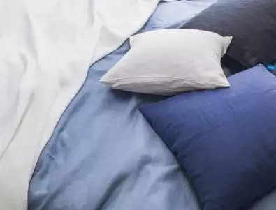 Тези 6 цвята на спалното бельо могат да съсипят съня ви