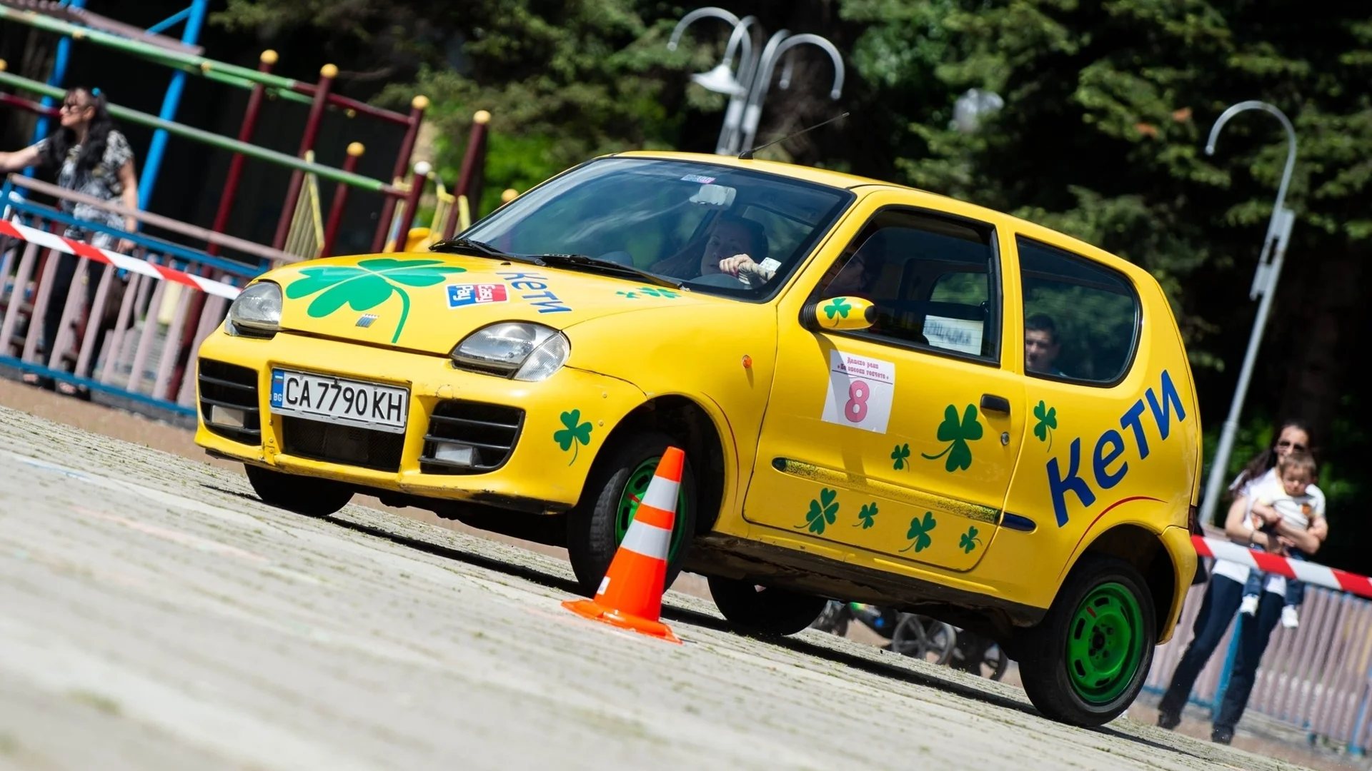 Автомобилното шоу "Скорост на високи токчета" ще се проведе в Кюстендил