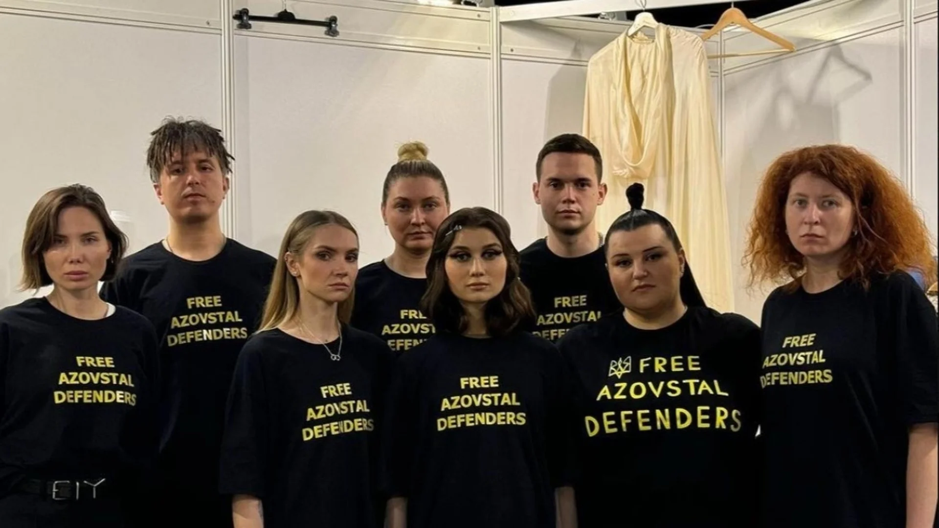 "Евровизия" глоби украинската делегация заради тениски в подкрепа на защитниците на "Азовстал" (ВИДЕО)