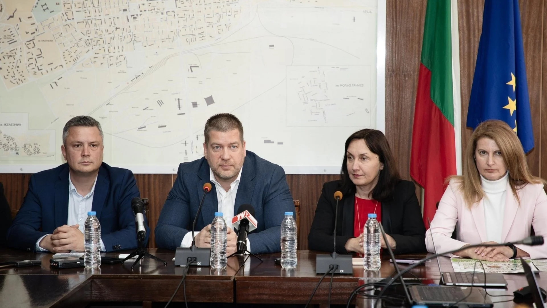 Кметът на Стара Загора обеща центърът на града да бъде обновен в края на 2025 г. 