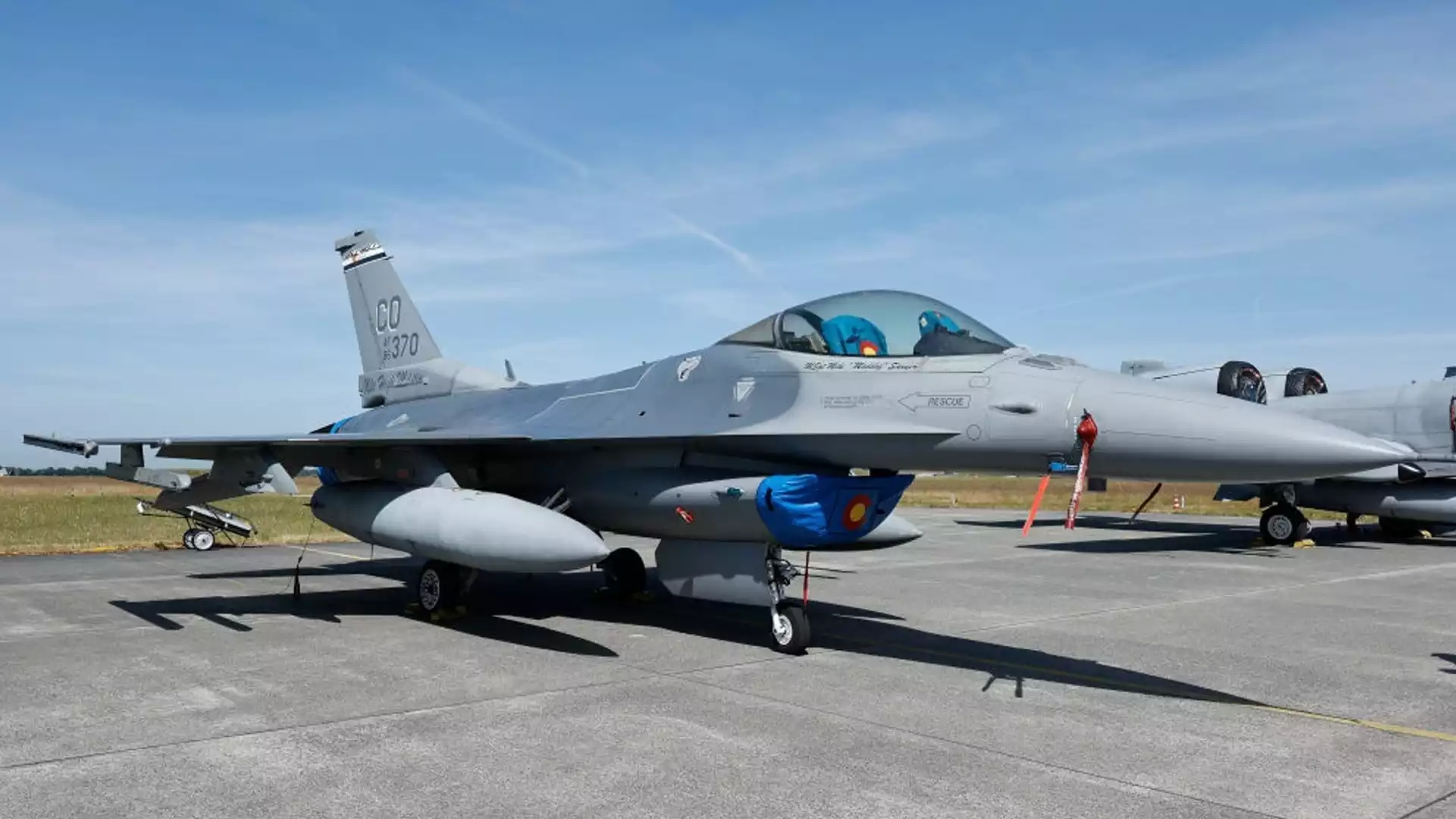 Дания с военна помощ за Украйна: Стотици милиони за ПВО и за F-16