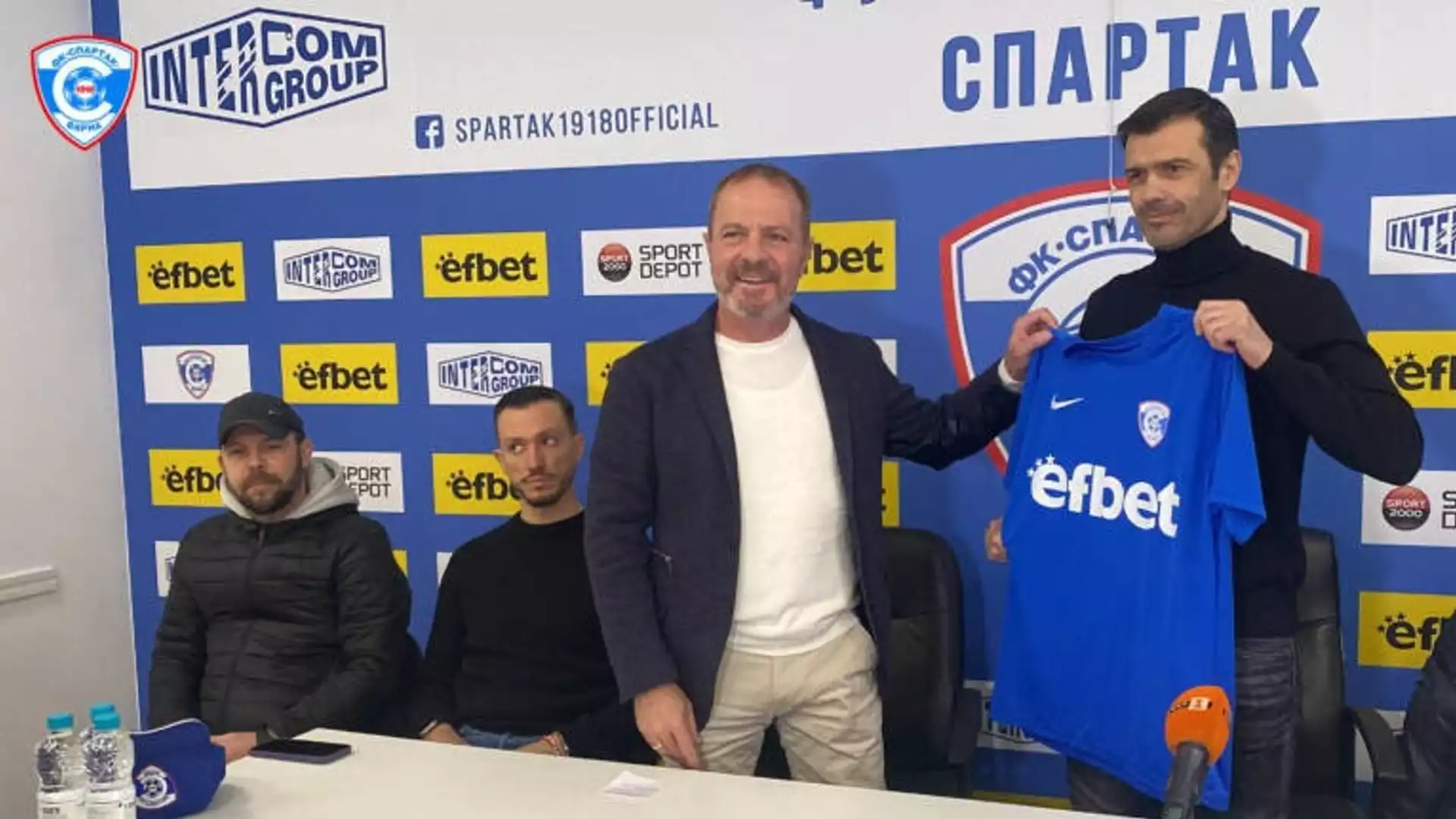 Загадка: Спартак Варна се класира за Първа лига, но се разделя с треньора си