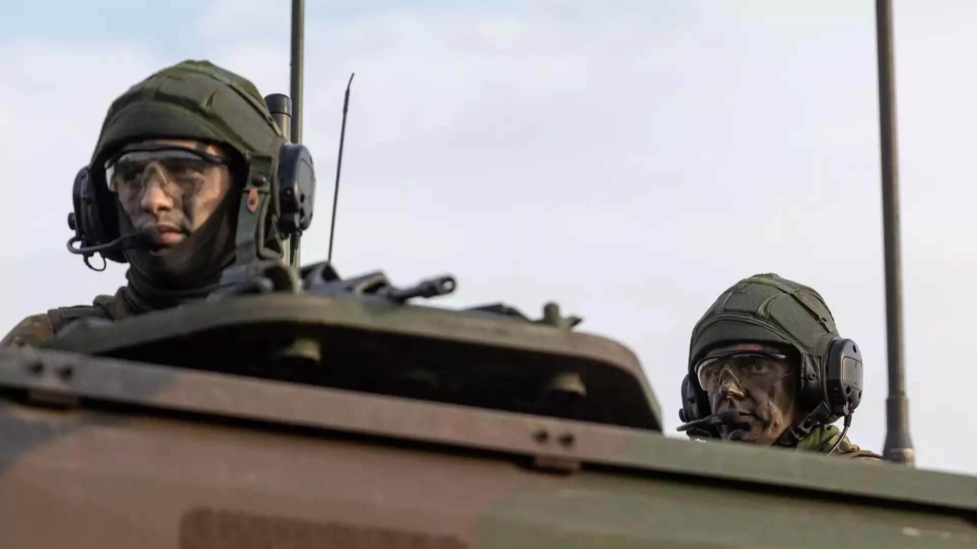 Въпреки страха: САЩ допуснаха пращане на натовски военни инструктори в Украйна