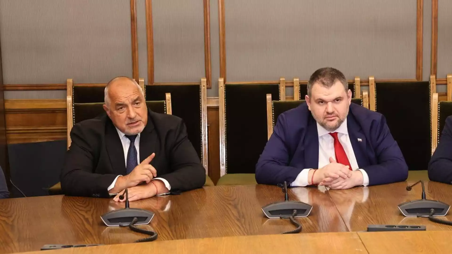 Асен Василев: Борисов иска да се пенсионира като президент, а Пеевски - да стане премиер