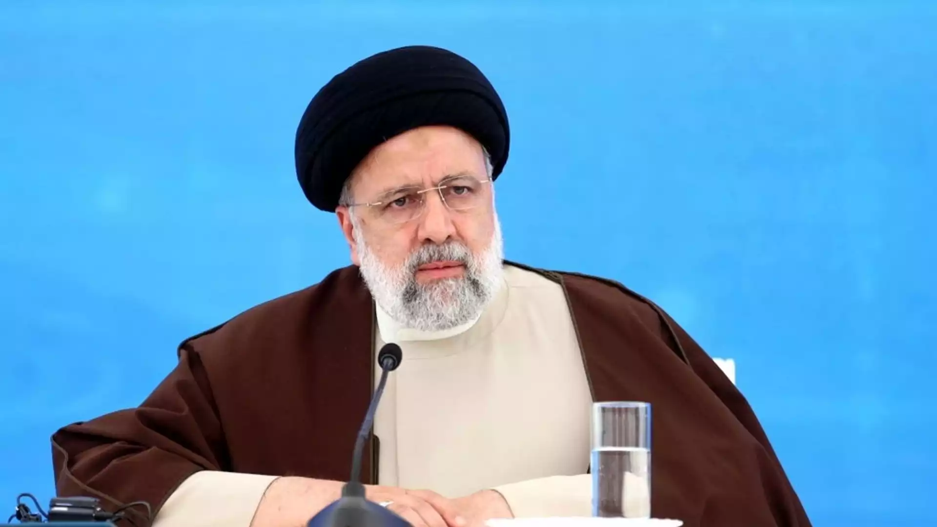 Погребението на иранския президент ще е във вторник 