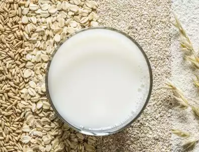 Вредно ли е овесеното мляко? Ето какво казват диетолозите 