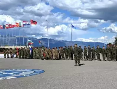 Над 100 български военни заминават за Косово, за да пазят мира от името на НАТО