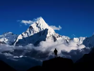 Трета българка на „покрива на света“: Мариета Георгиева изкачи Еверест