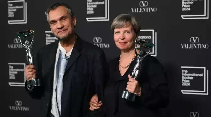 Германски любовен роман спечели международната награда "Букър"