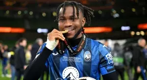 {{ otherArticle[0].article.title }}