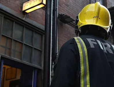 Арестуваха пожарникар за подпалването и убийството на 137 души