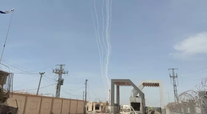 Масиран ракетен обстрел в Тел Авив: "Хамас" пое отговорност (ВИДЕА)