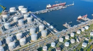Нови ограничения за вноса на петрол и газ в ЕС