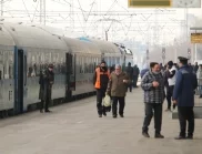 Влак и локомотив се удариха челно на Централна гара в София, има пострадали