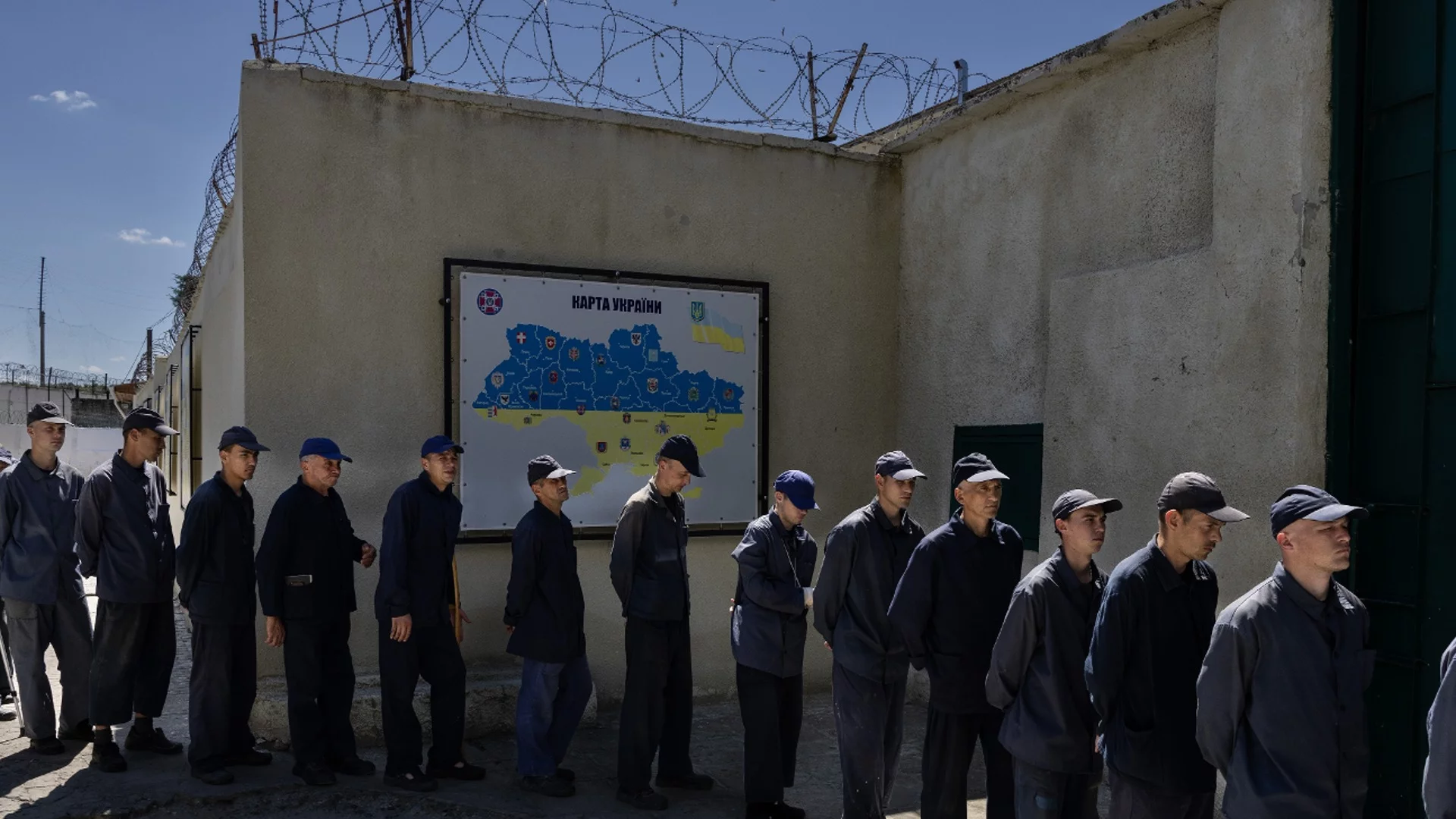 Русия спря едностранно размяната на военнопленници с Украйна