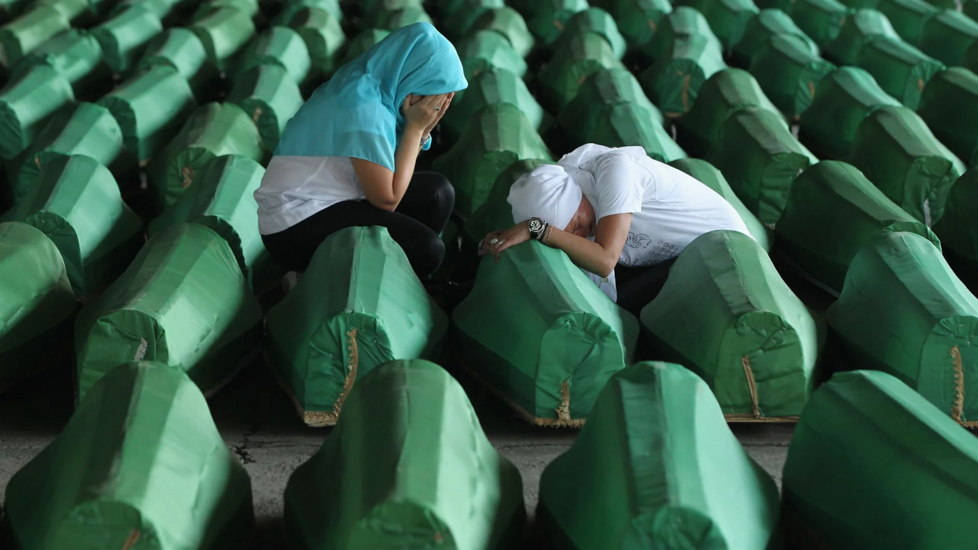 Вучич е изнудвал България за резолюцията на ООН за Сребреница?