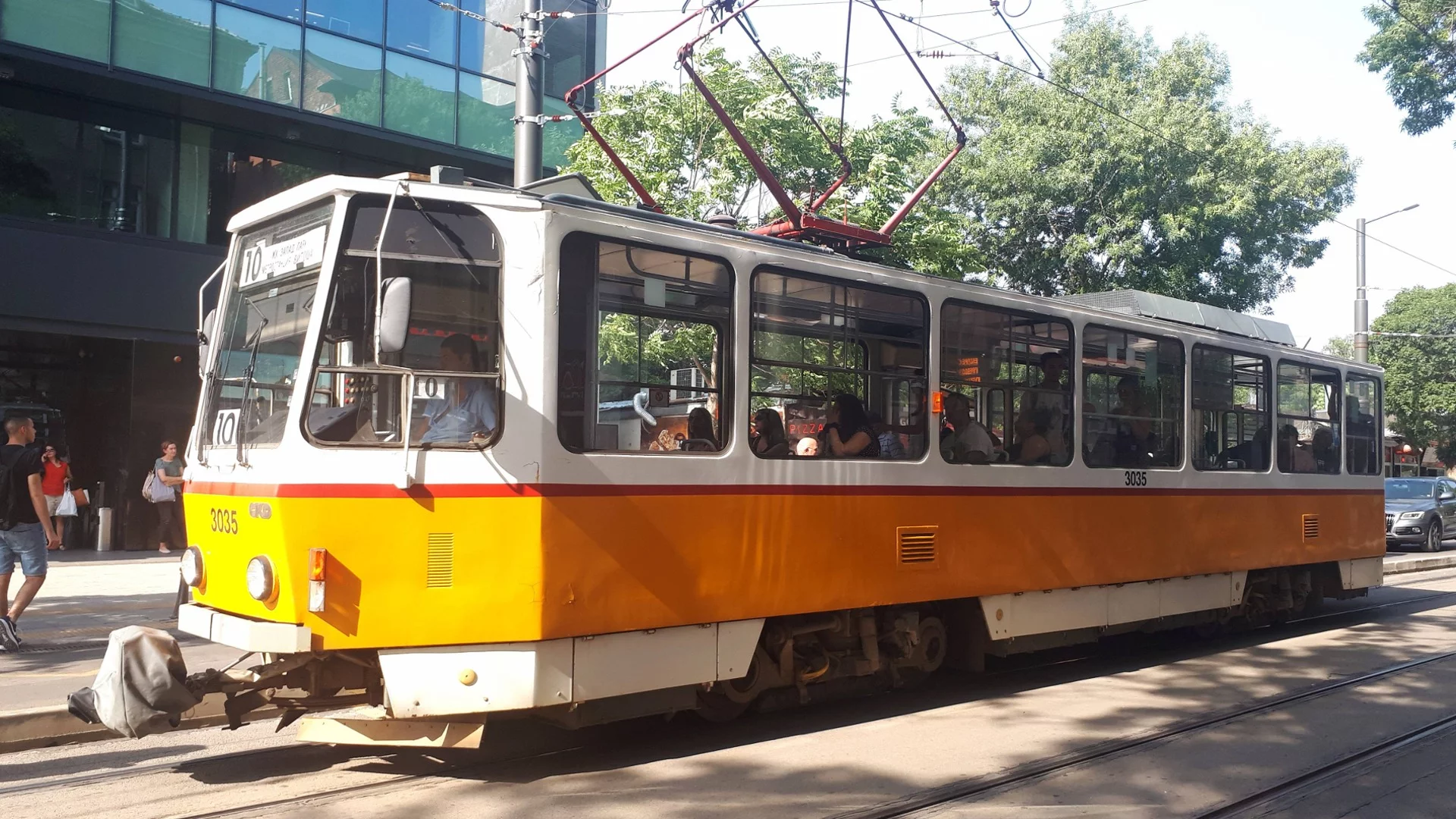 Трамвай на приказките тръгва в София