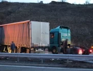 Верижна катастрофа с четири тира на пътя Велико Търново - Русе