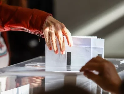 Изборите 2 в 1: Кой има и кой няма право да гласува в България и в чужбина? Всички отговори (СНИМКИ и ВИДЕО)