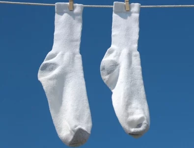 Трябва ли да перете чорапите си обърнати наопаки