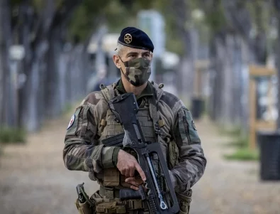 Франция може да обяви изпращането на инструктори в Украйна още следващата седмица
