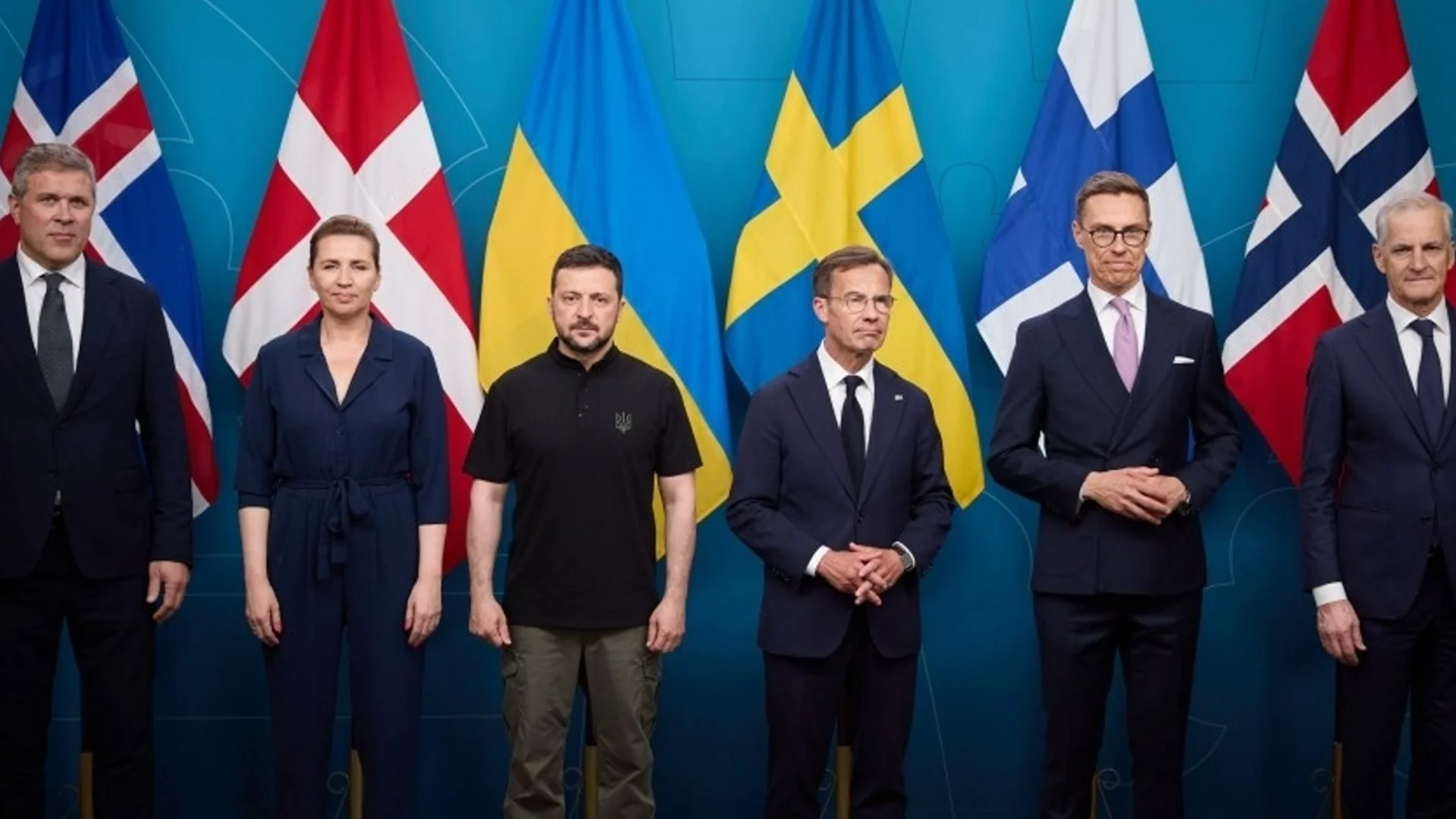 Уникални моменти в споразуменията за сигурност с Швеция и Исландия: Зеленски подписа документите (СНИМКИ)