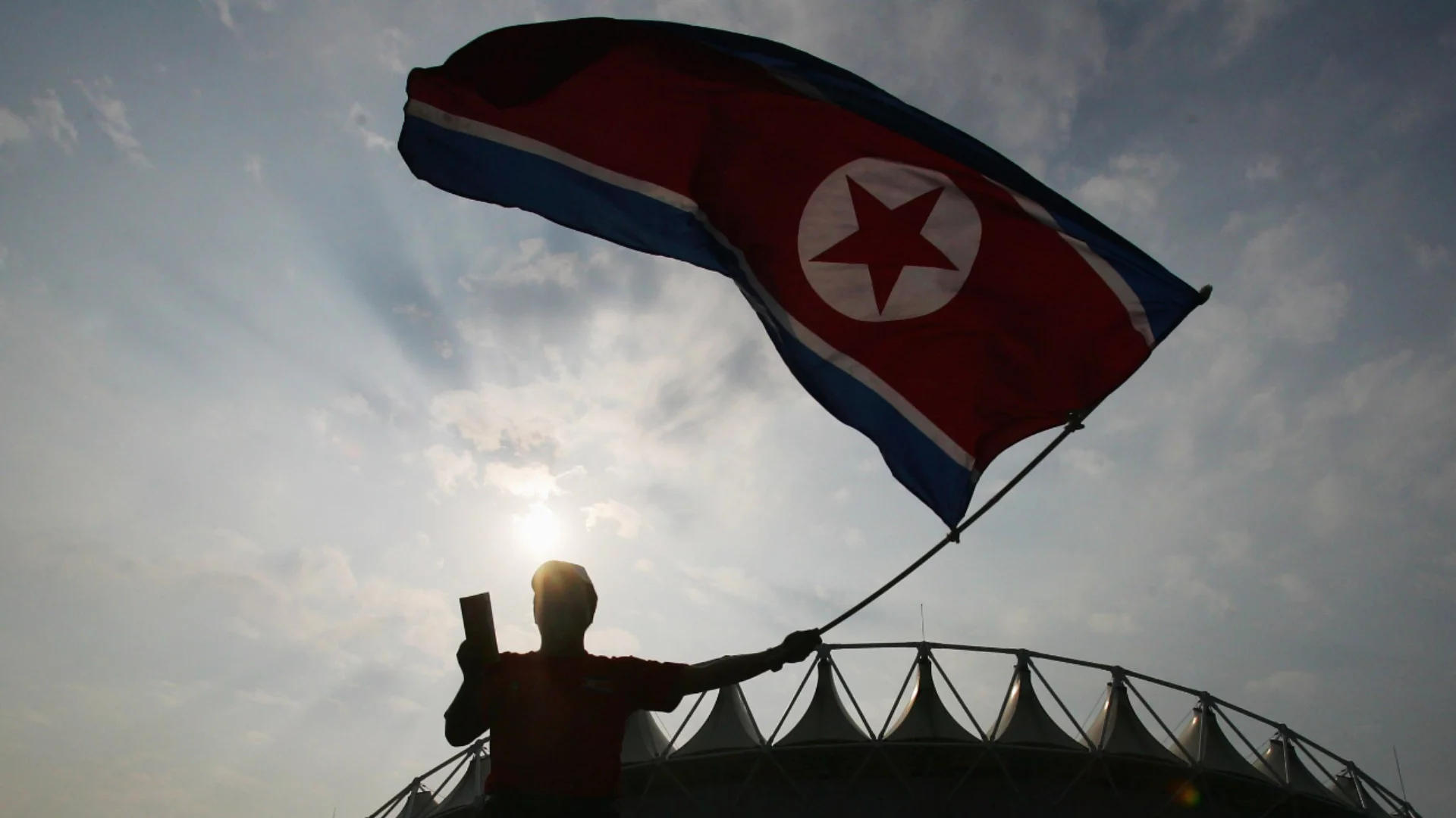 Смрад: Северна Корея изпрати още 600 балона с отпадъци през границата със Сеул