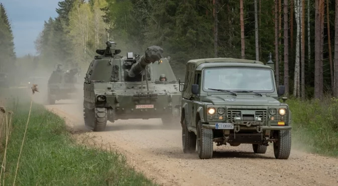 Украйна подпали руска военна колона на руска територия (ВИДЕО)