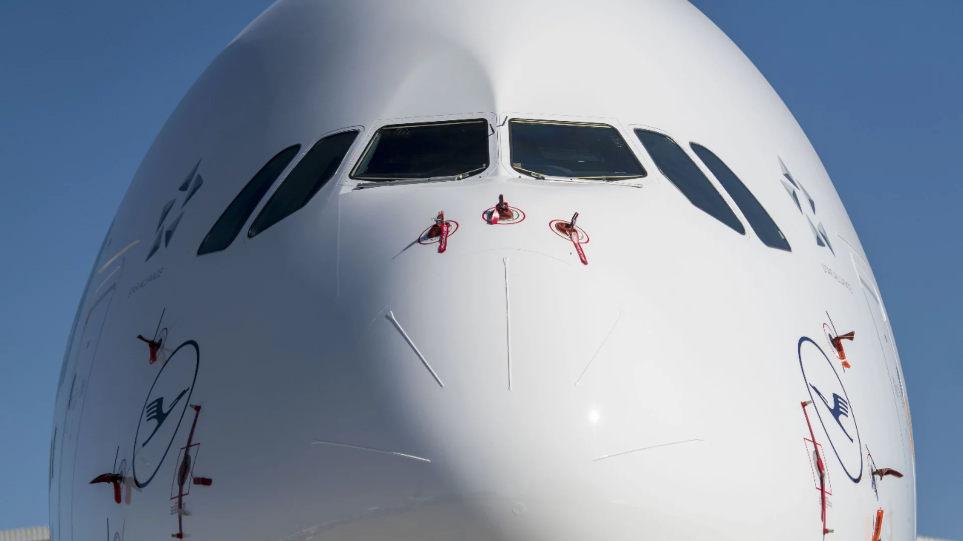 Заради отменени полети: Lufthansa възстановява 775 млн. долара на клиенти в САЩ 