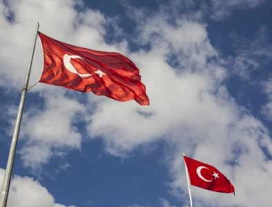 Турция уволни кмет заради предполагаеми 