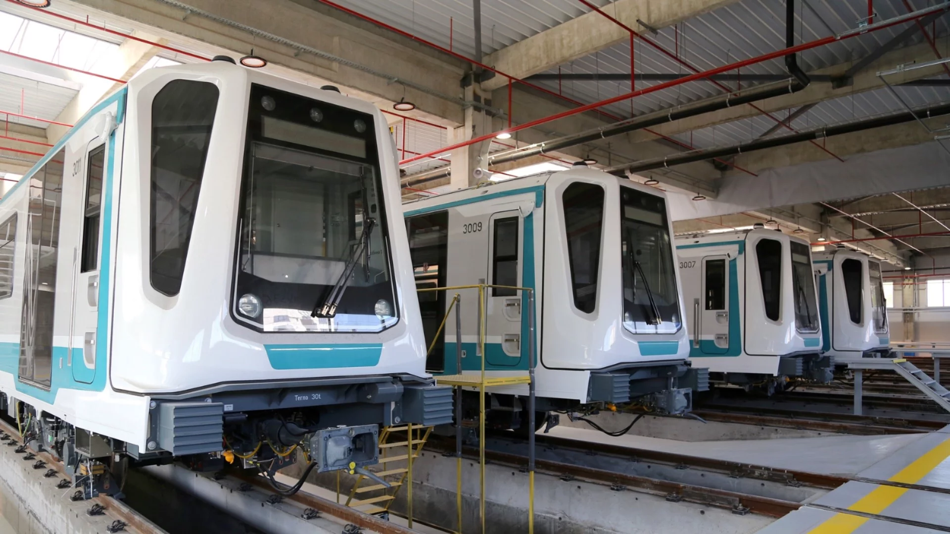 Осем влака за 140 млн. лв. купува столичното метро