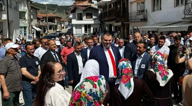 Делян Пеевски, председател на ДПС и водач на листата на ДПС в Благоевград посети Рибново*