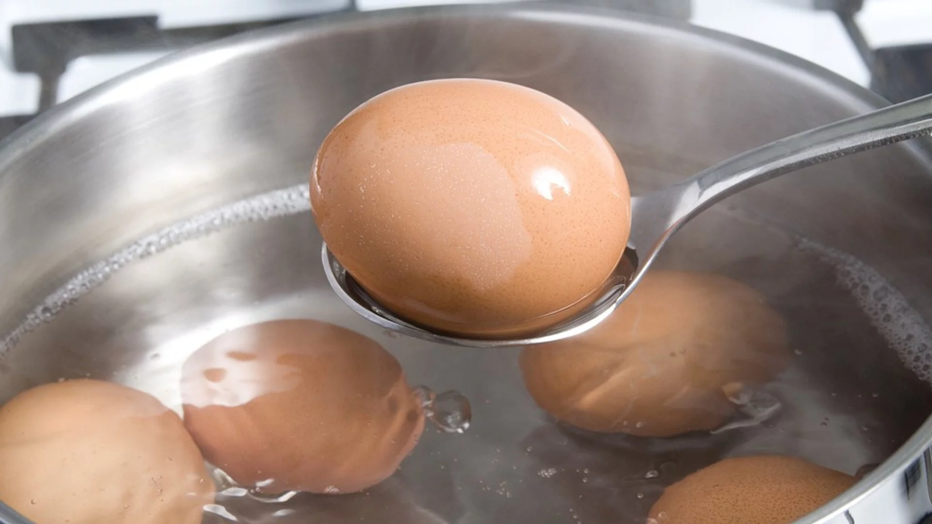 Колко минути трябва да се варят яйцата, за да станат рохки