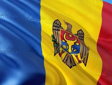 Задържаха четирима молдовци за опит за измама с червените бюлетини на Интерпол