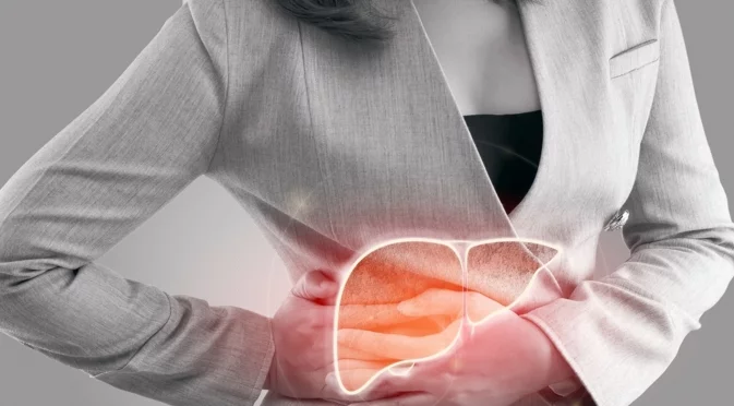 Лекар: Ядем ги всеки ден, но тези храни са най-големите врагове на черния дроб