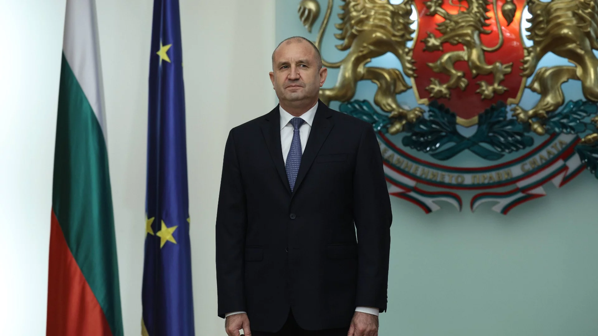 Радев поздрави новия президент на Мексико, покани я в България